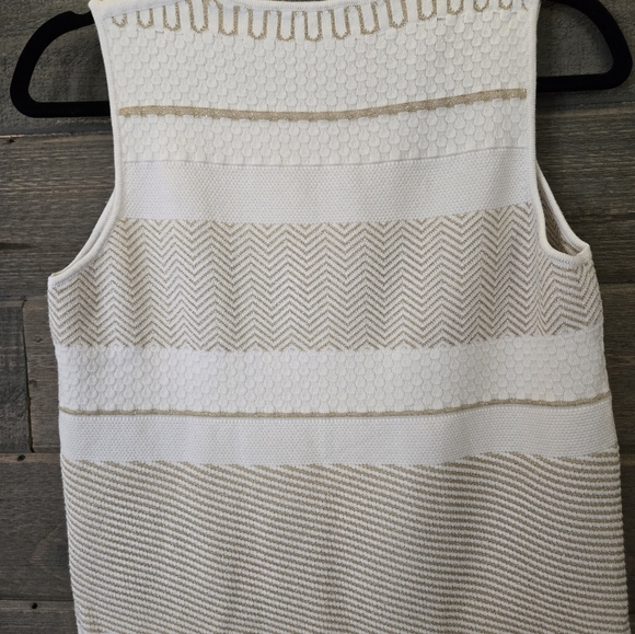 Etcetera Knit Sleeveless Sweater Top - White & Gold - Size Small - Picture 8 of 8